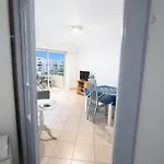 Marine Les Pins - T2, 4p, Terrasse, Pk, Plages Apartment Antibes