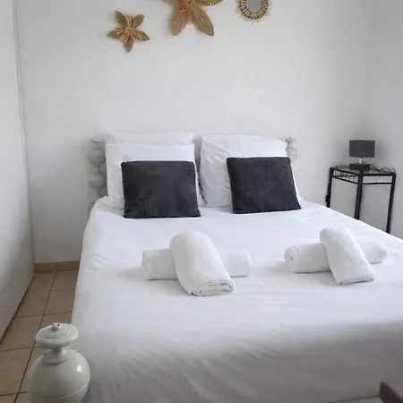 Marine Les Pins - T2, 4p, Terrasse, Pk, Plages * Antibes